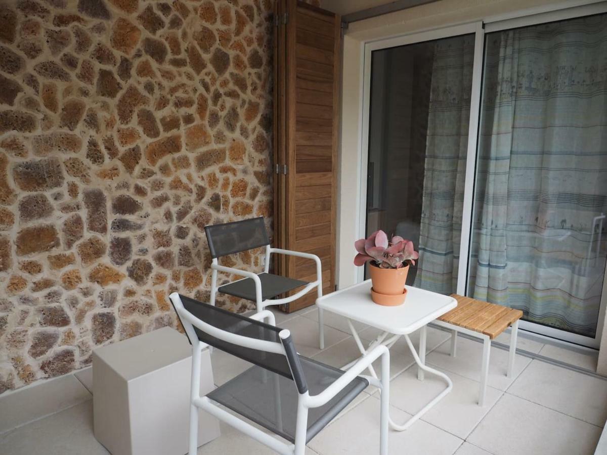 La Londe La Mer : Appartement Proche Plages & Vue Superbe Sur Les Iles D'Or Экстерьер фото